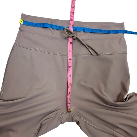 VUORI Daily High Rise Leggings - Picture 8 of 9